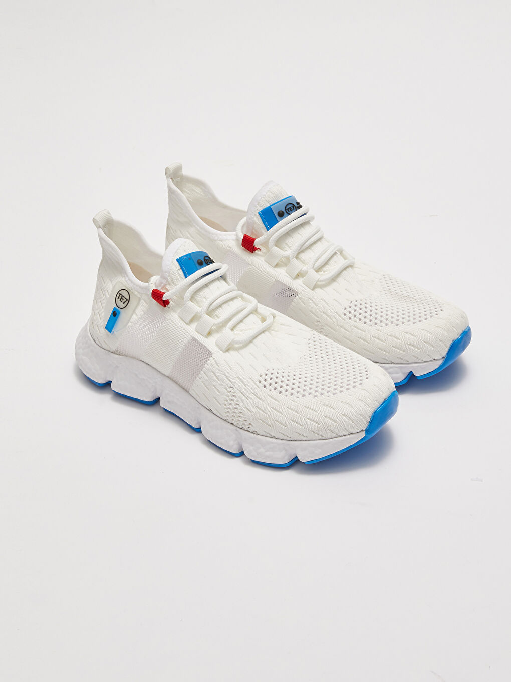 Beyaz Bağcıklı File Detaylı Erkek Aktif Spor Ayakkabı