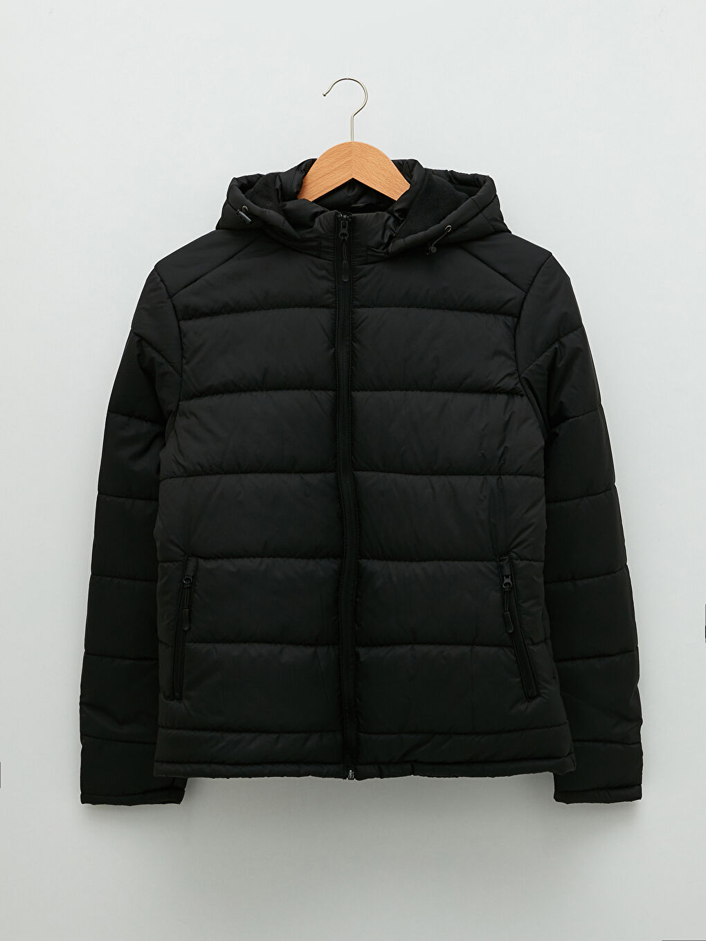 Siyah Standart Kalıp Kapüşonlu Erkek Şişme Mont-6