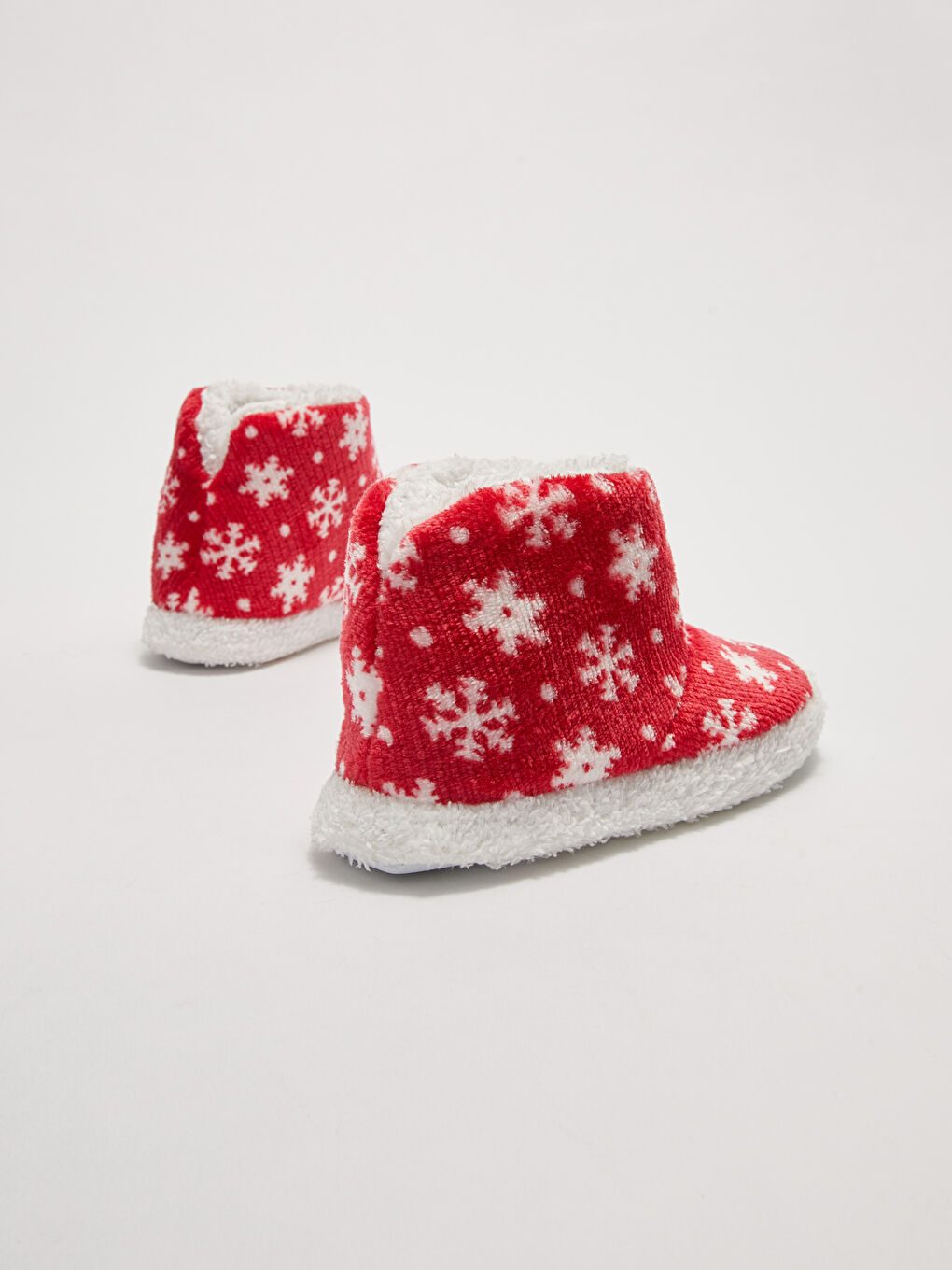 Kırmızı Desenli Kız Çocuk Ev Botu-3