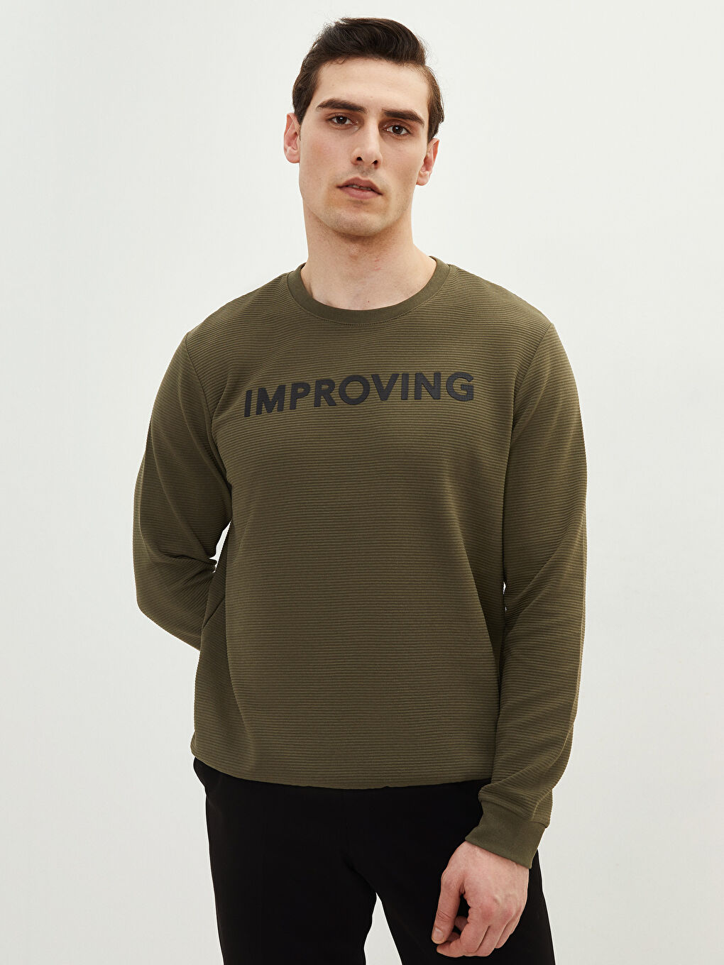 Haki Bisiklet Yaka Uzun Kollu Baskılı Erkek Sweatshirt-1