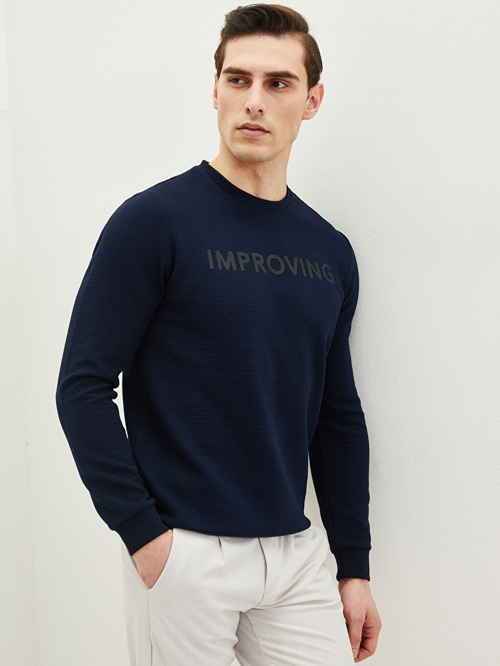 Lacivert Bisiklet Yaka Uzun Kollu Baskılı Erkek Sweatshirt