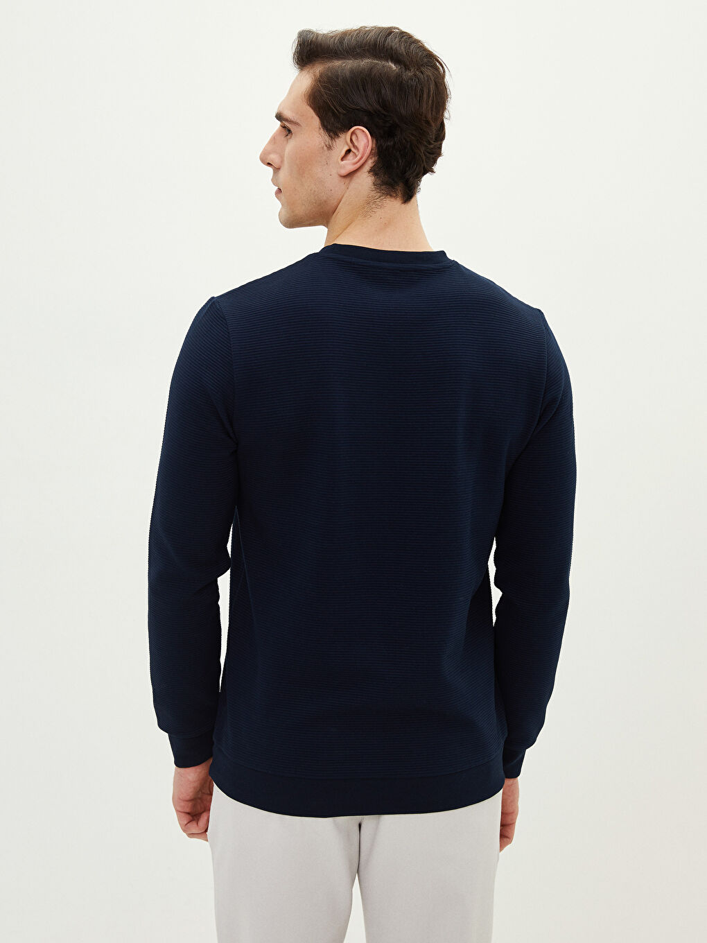 Lacivert Bisiklet Yaka Uzun Kollu Baskılı Erkek Sweatshirt-4