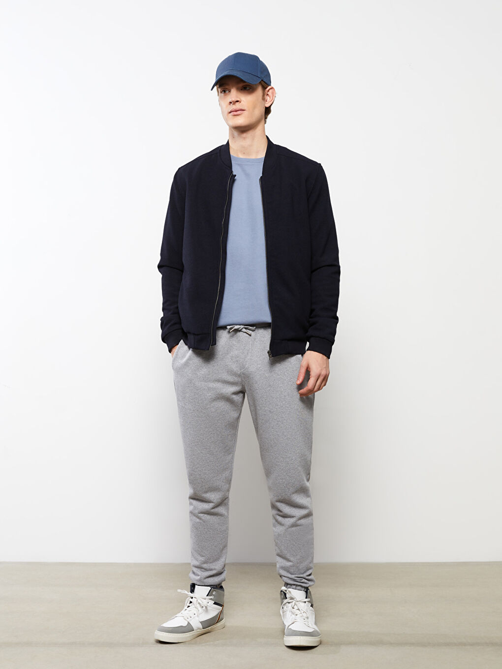 Gri Standart Kalıp Erkek Eşofman Altı-1