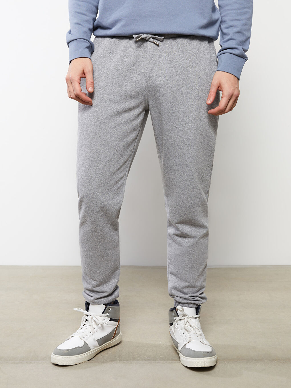 Gri Standart Kalıp Erkek Eşofman Altı-3