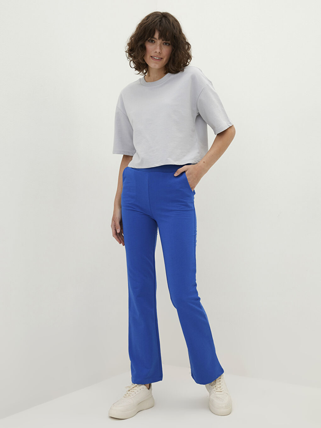 Mavi Beli Lastikli Cep Detaylı Kadın Eşofman Altı