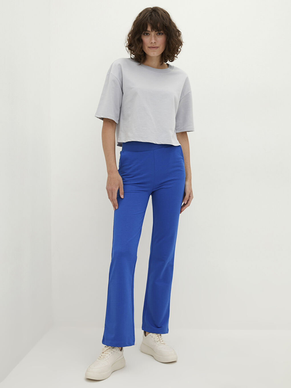 Mavi Beli Lastikli Cep Detaylı Kadın Eşofman Altı-1