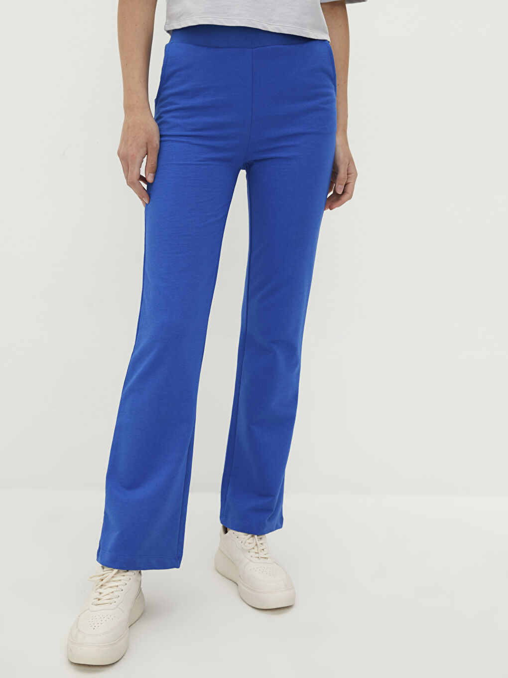 Mavi Beli Lastikli Cep Detaylı Kadın Eşofman Altı-2