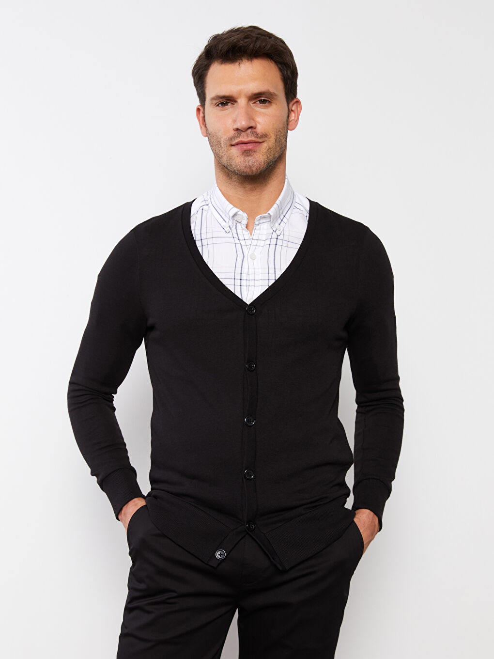 Siyah Standart Kalıp V Yaka Uzun Kollu Erkek Hırka-2