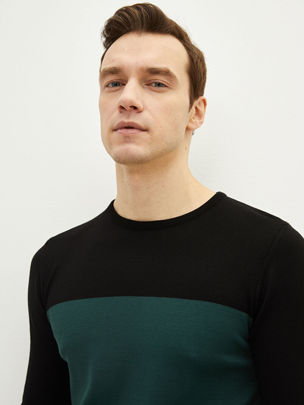 Yeşil Bisiklet Yaka Uzun Kollu Renk Bloklu İnce Erkek Triko Kazak-2