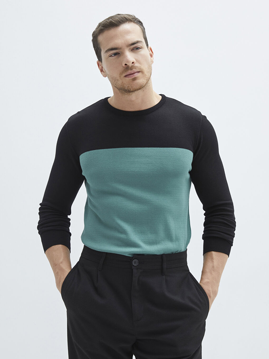 Crew Neck Long Sleeve Color Block Slim Men's Knitwear Sweater