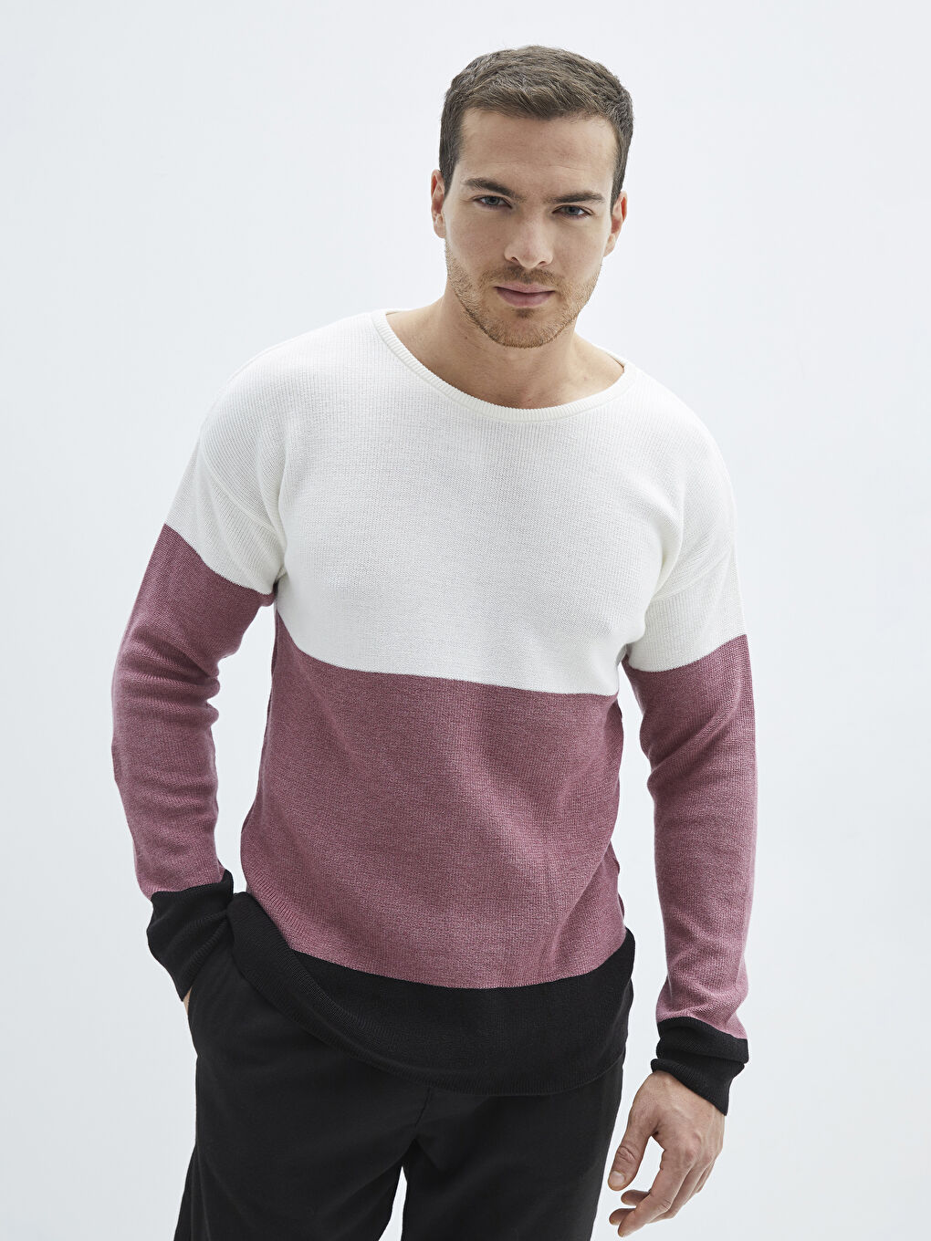 Beyaz Bisiklet Yaka Uzun Kollu Renk Bloklu Erkek Triko Kazak