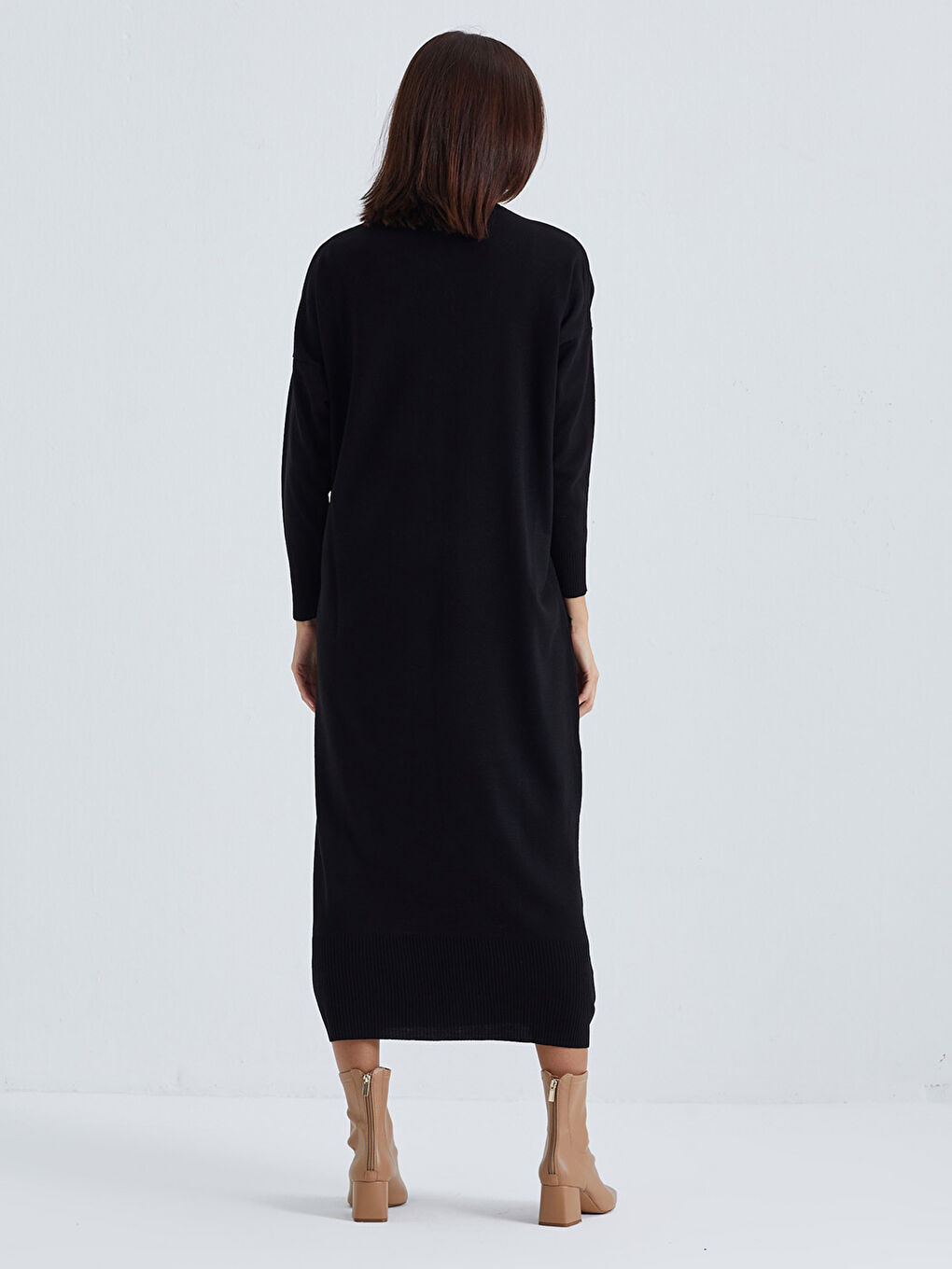 Siyah Yarım Balıkçı Yaka Kadın Triko Elbise-4