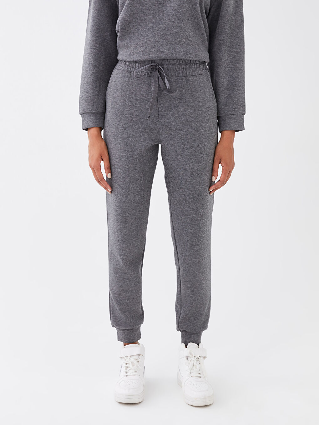 Women's Elasticated Waist Plain Jogger Sweatpants-3