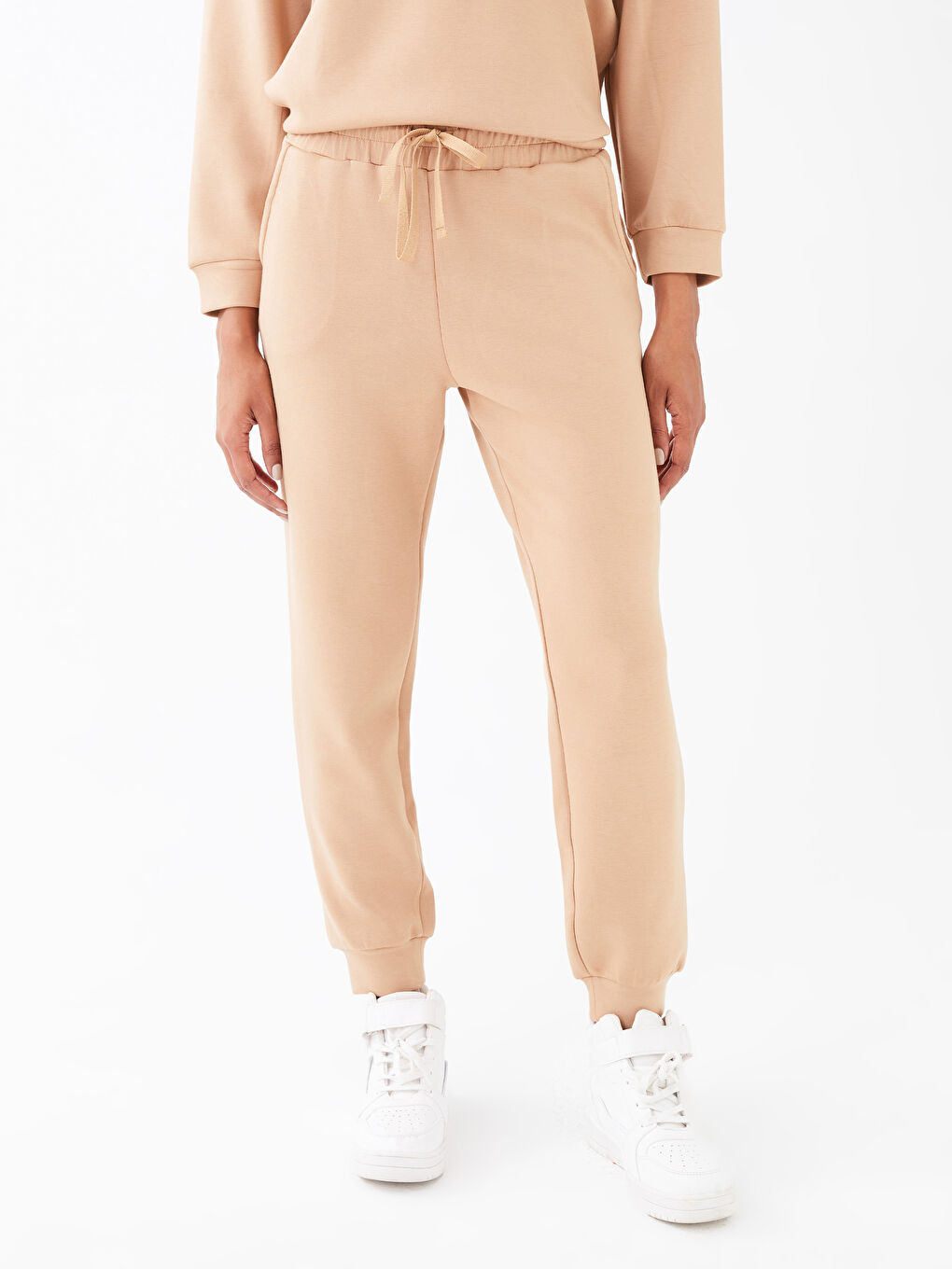 Women's Elasticated Waist Plain Jogger Sweatpants-3