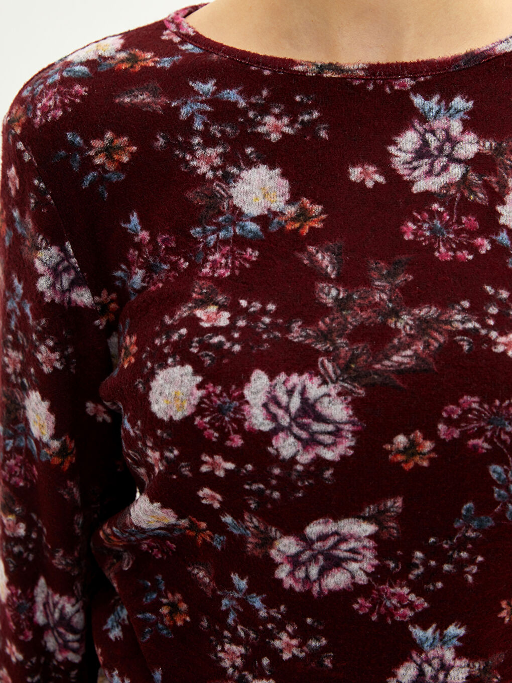 Bordo Bisiklet Yaka Çiçekli Uzun Kollu Kadın Tişört-2