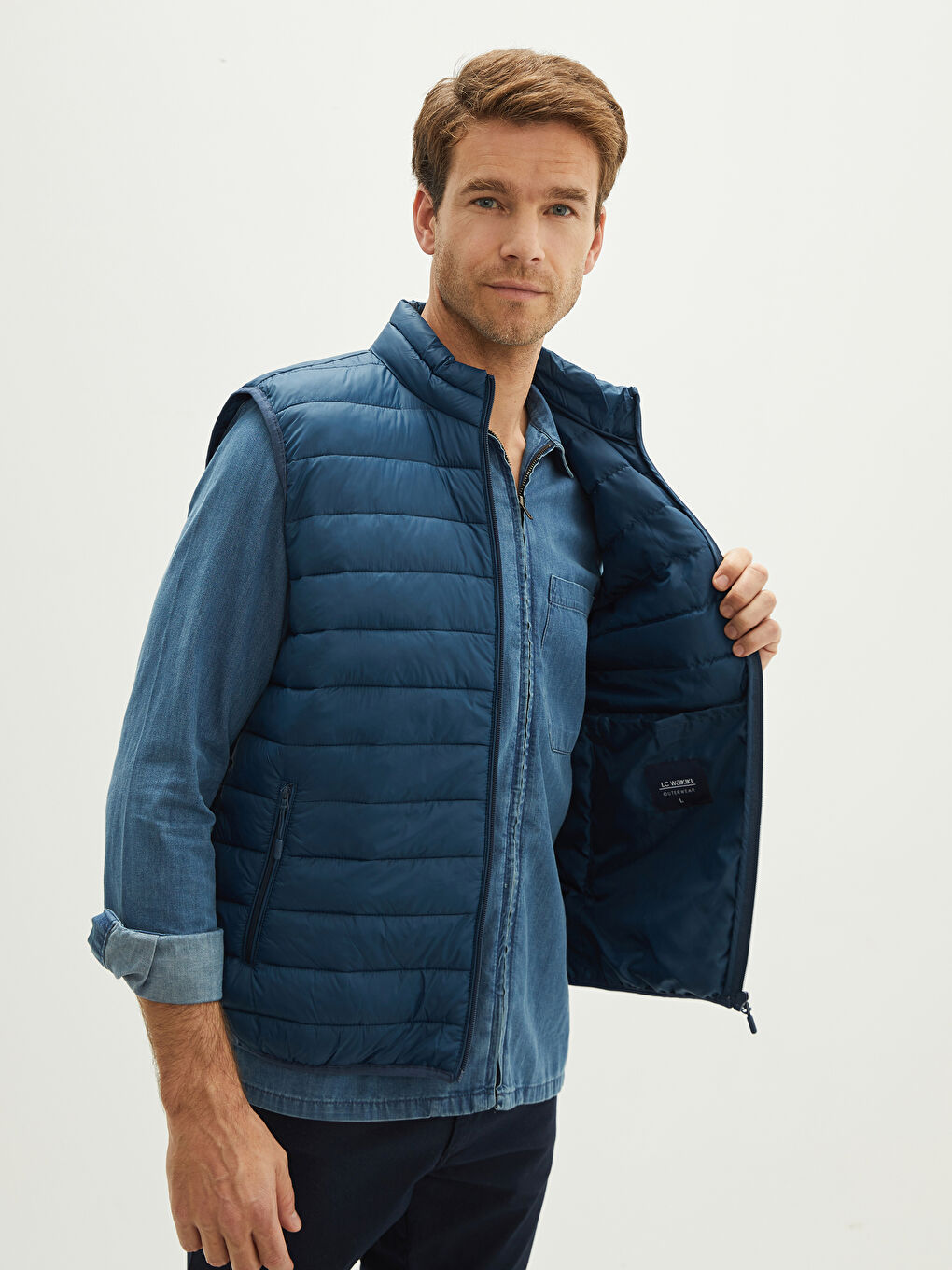 فيست سادة ياقة قمع عادي للرجال-1