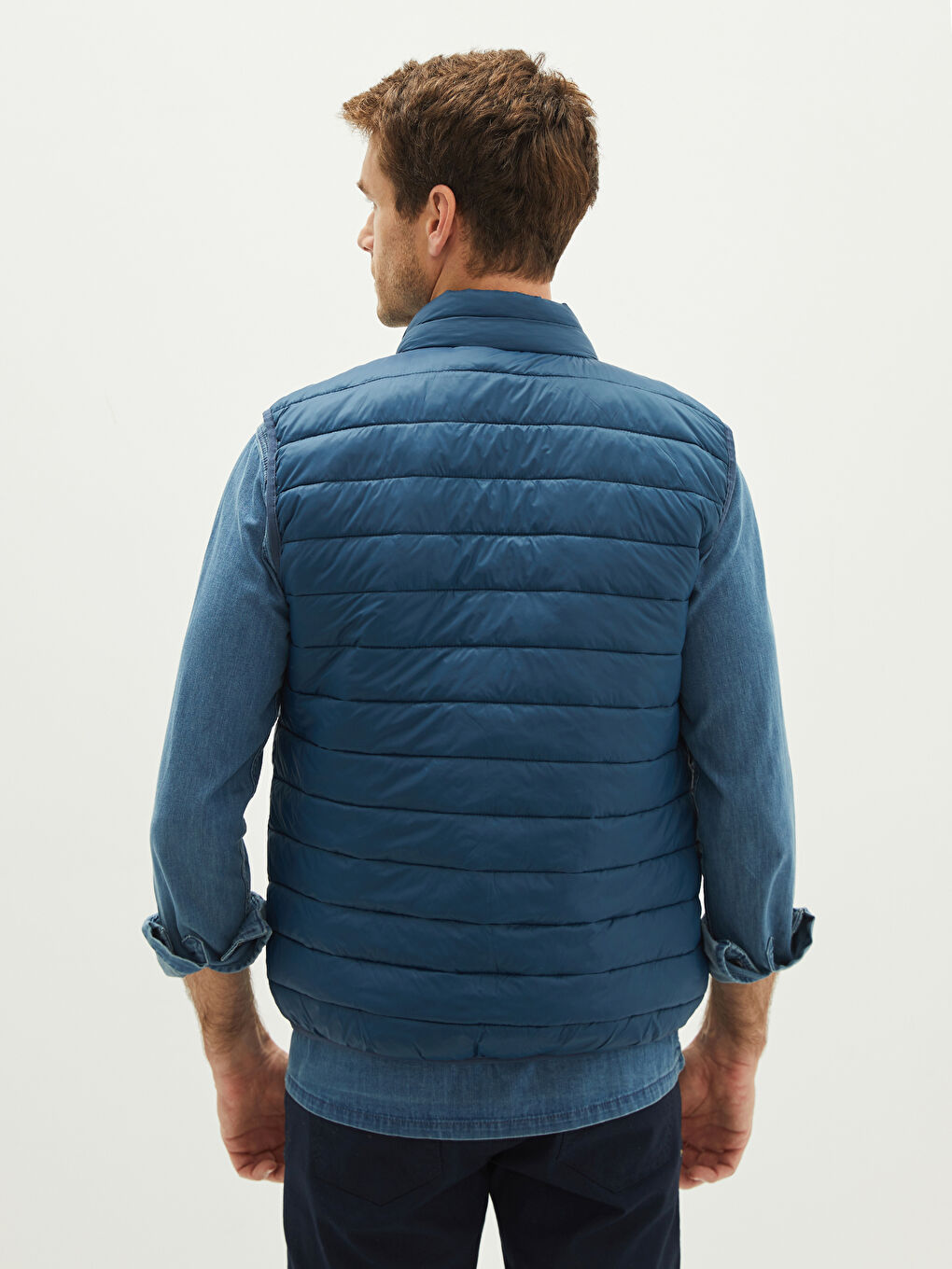 فيست سادة ياقة قمع عادي للرجال-4