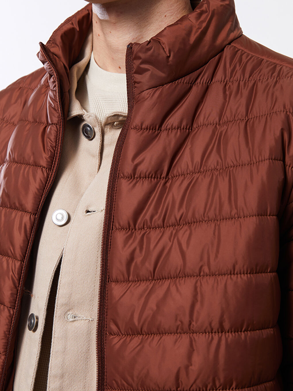 Kahverengi Standart Kalıp Dik Yaka İnce Erkek Şişme Mont-2