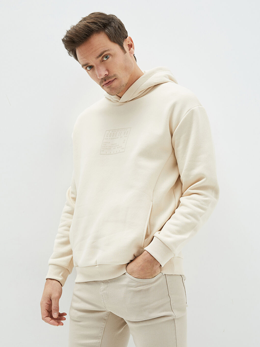 LCW Vision Sweatshirt à capuche imprimé pour hommes à manches longues -S20178Z8-J0E