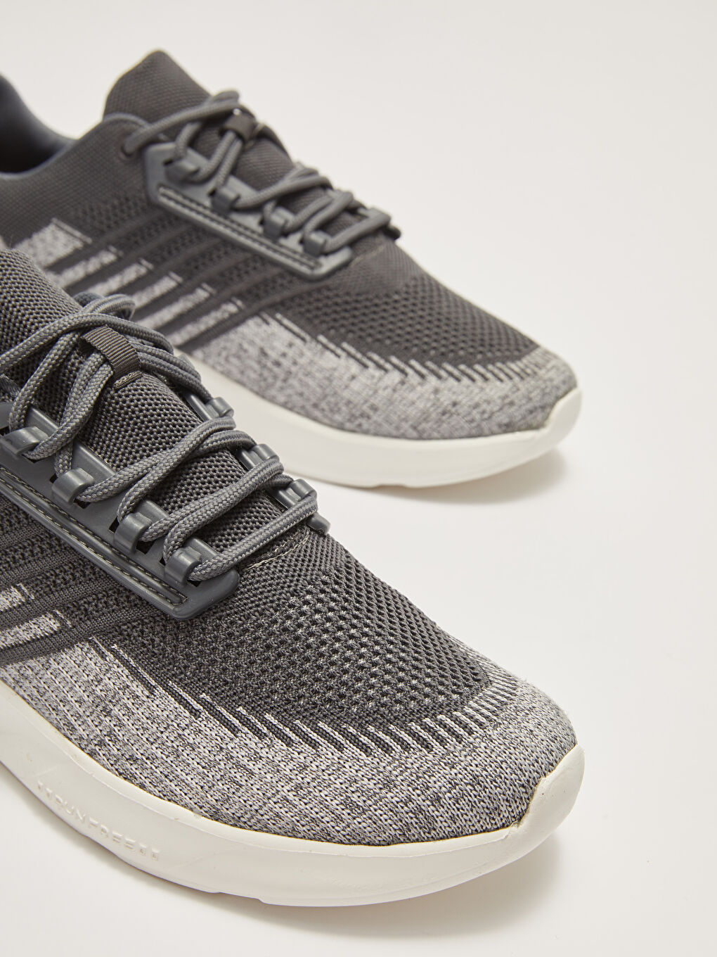 Gri Renk Bloklu Kalın Taban Erkek Aktif Spor Ayakkabı-2