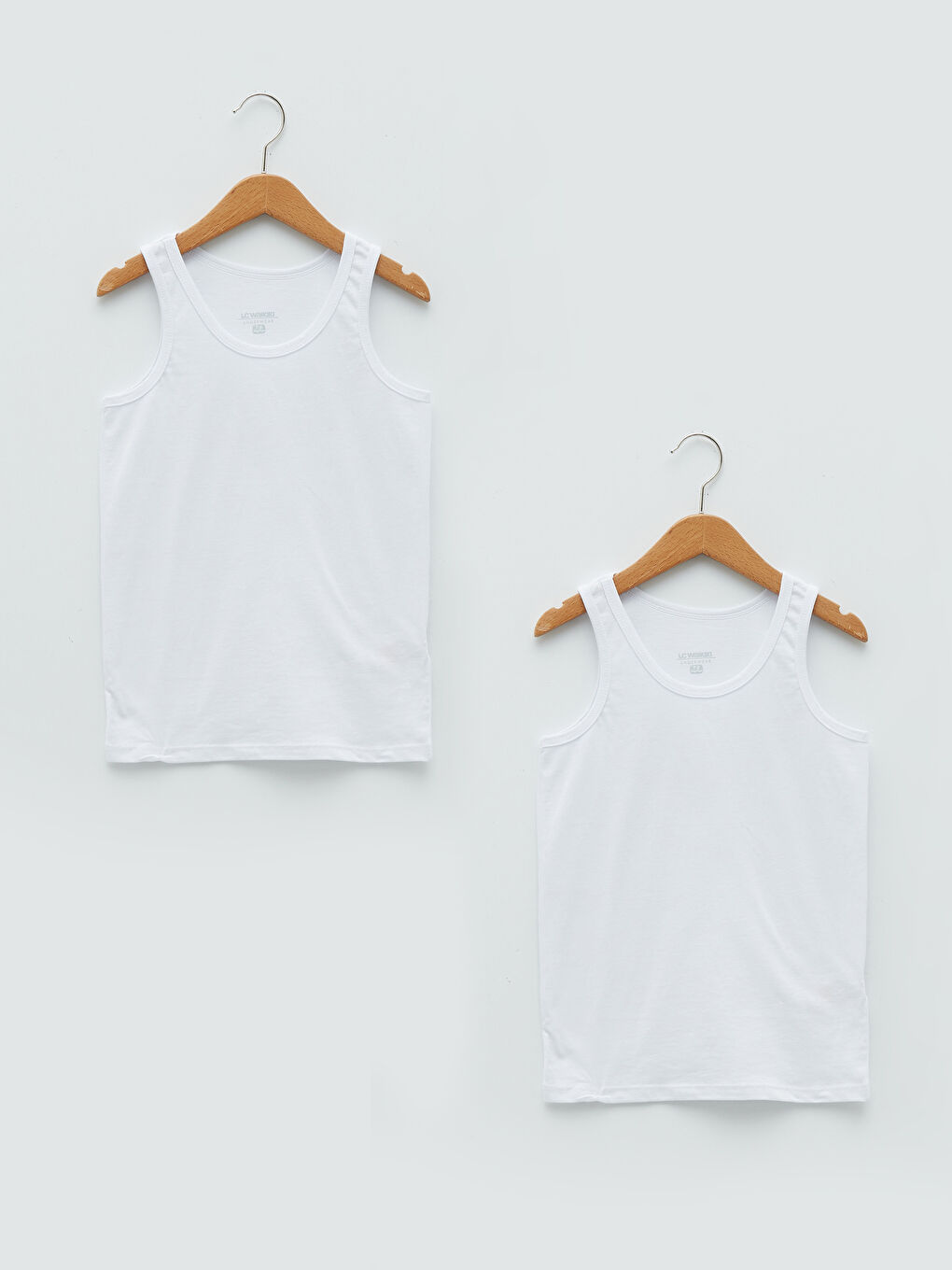 فيست قطن أساسي بياقة دائرية للأولاد - عبوة من 2