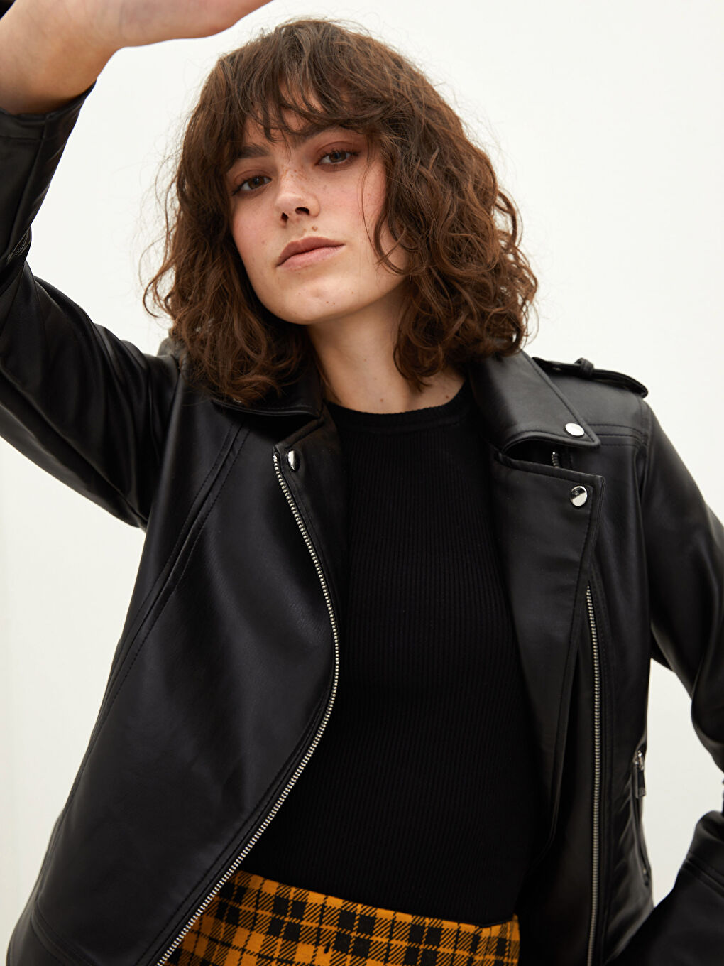 Woman BLACK Faux Leather Coat-4