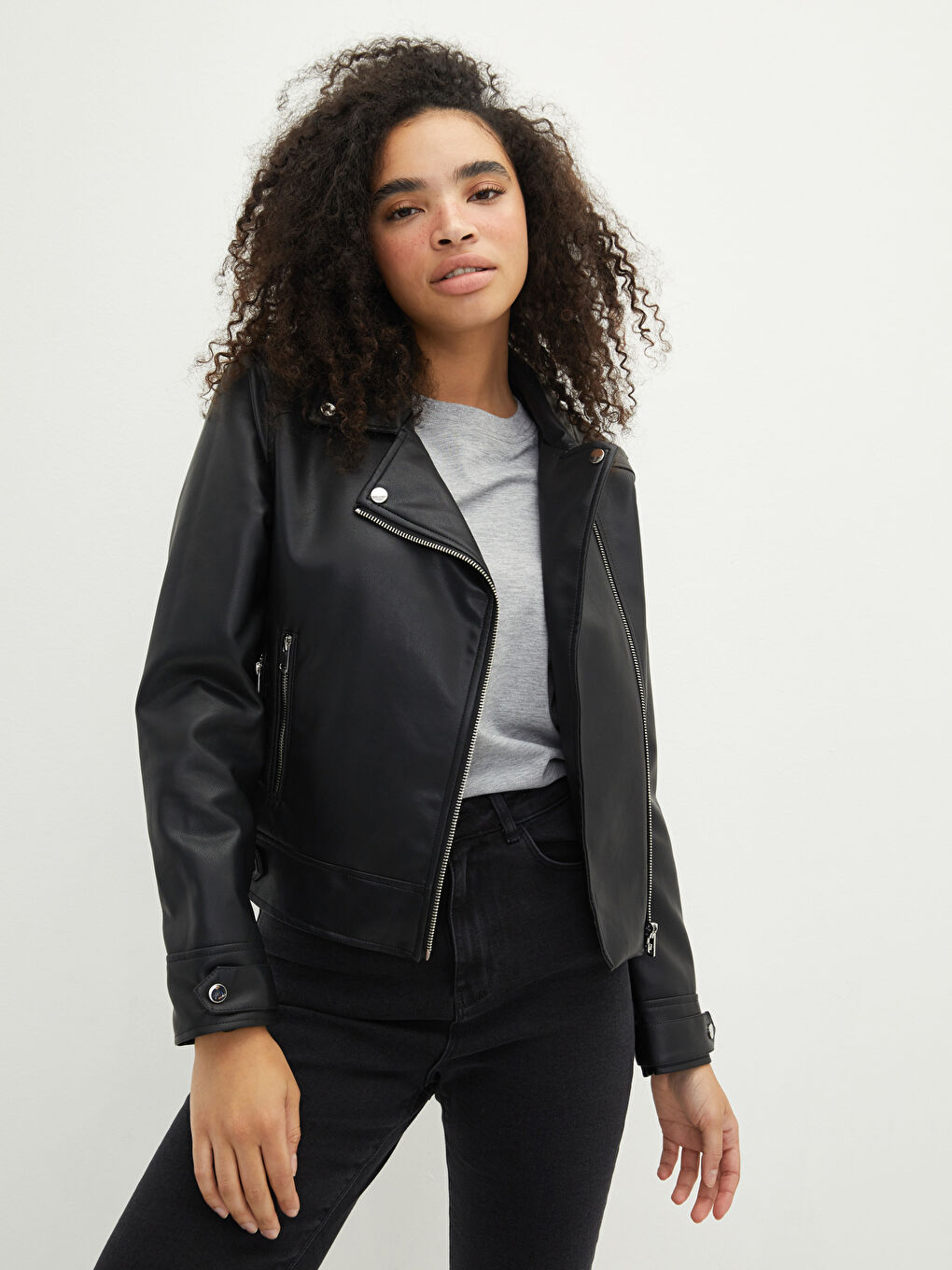 LC Waikiki Biker Collar Straight Long Sleeve Zippered Women's Leather Look Coat -S20247Z8-CVL