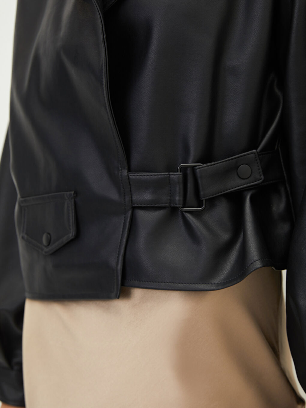 Women's Shirt Collar Plain Faux Leather Coat-3