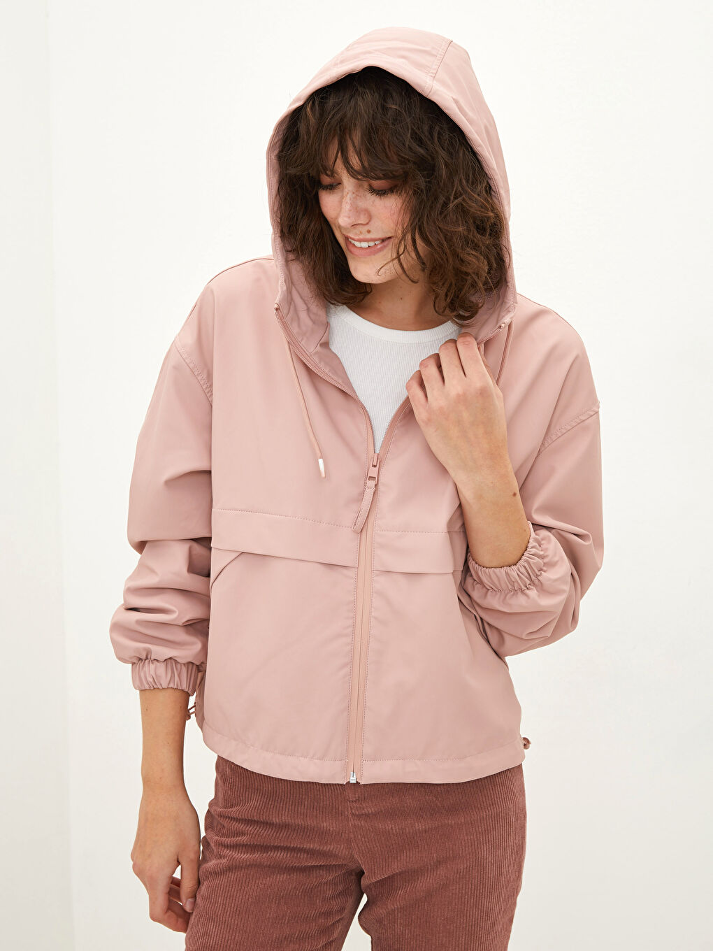 Pembe Kapüşonlu Düz Uzun Kollu Balıkçı Kumaş Kadın Yağmurluk