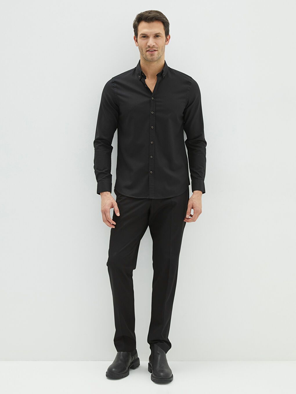 Siyah Slim Fit Uzun Kollu Oxford Erkek Gömlek-2