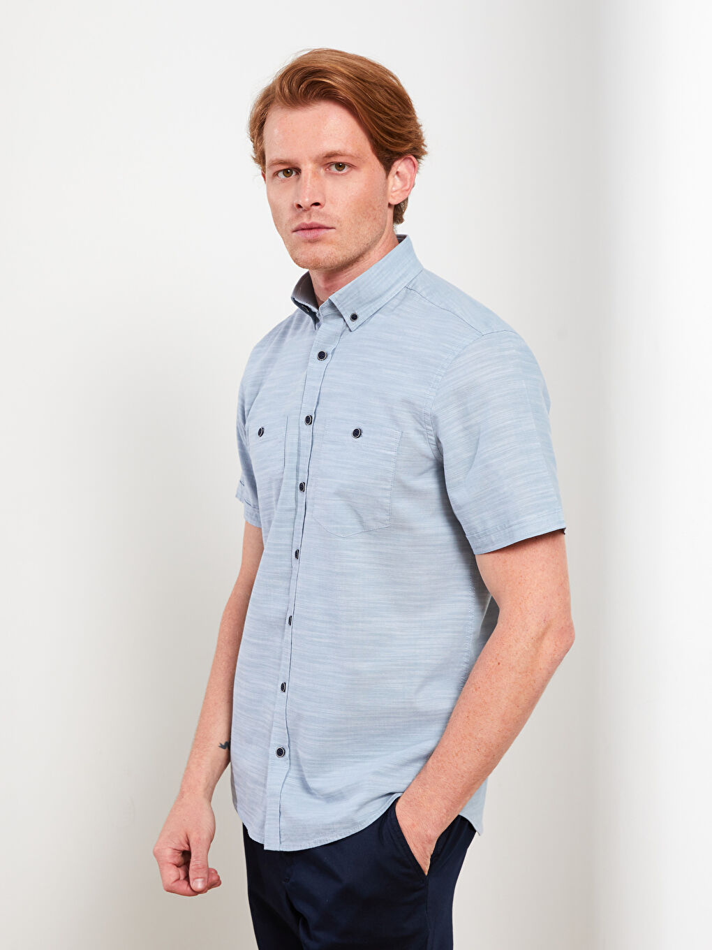 LCWAIKIKI Basic Regular Fit Short Sleeve Poplin Men's Shirt