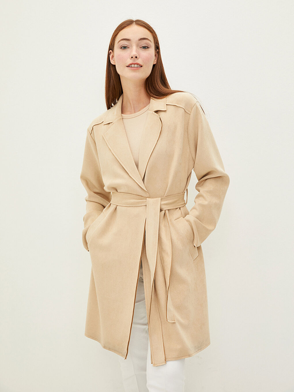 Trenchcoat für Damen mit Jackenkragen, Taillengürtel, Taschen und langen Ärmeln