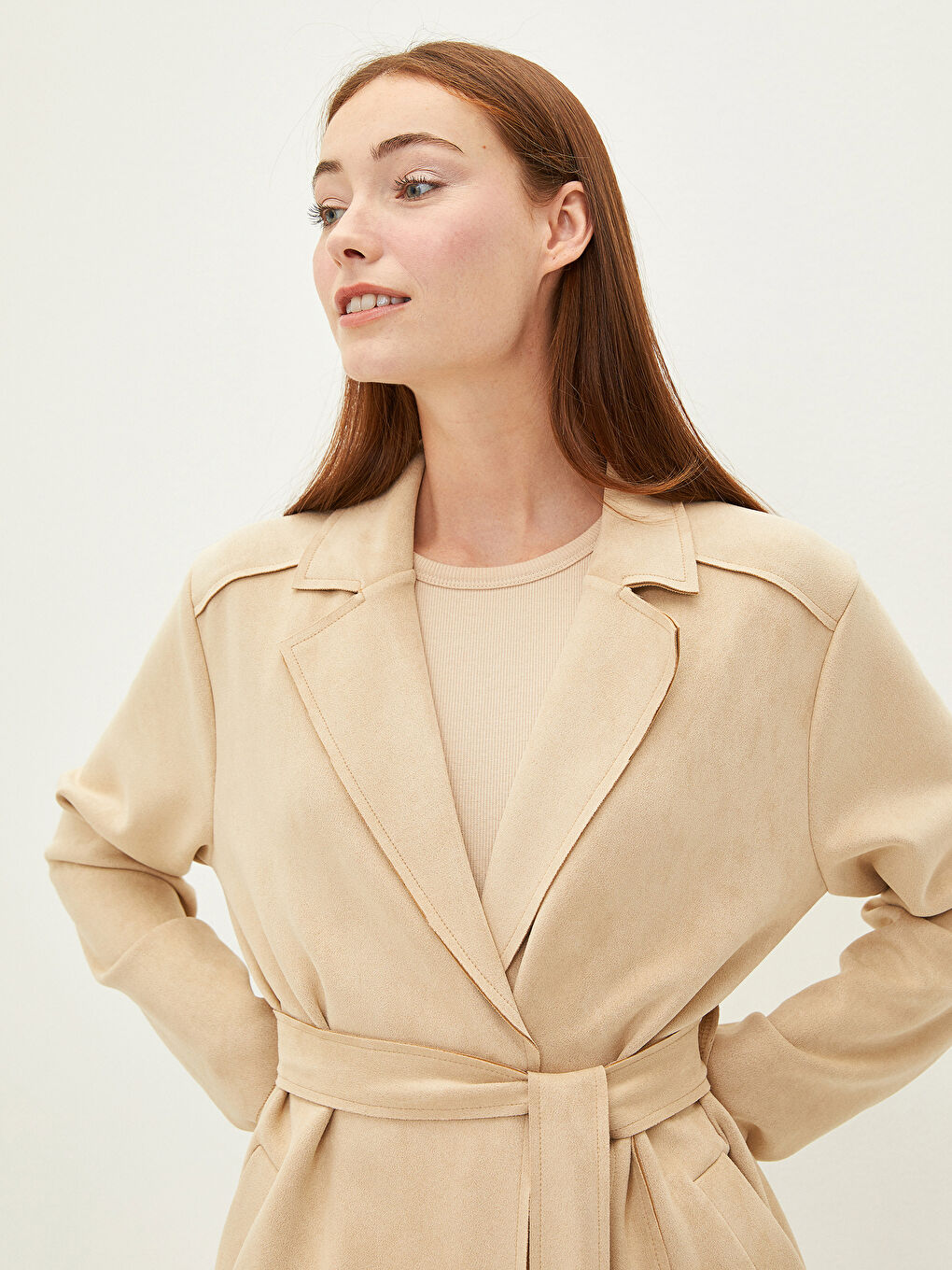 Trenchcoat für Damen mit Jackenkragen, Taillengürtel, Taschen und langen Ärmeln-2