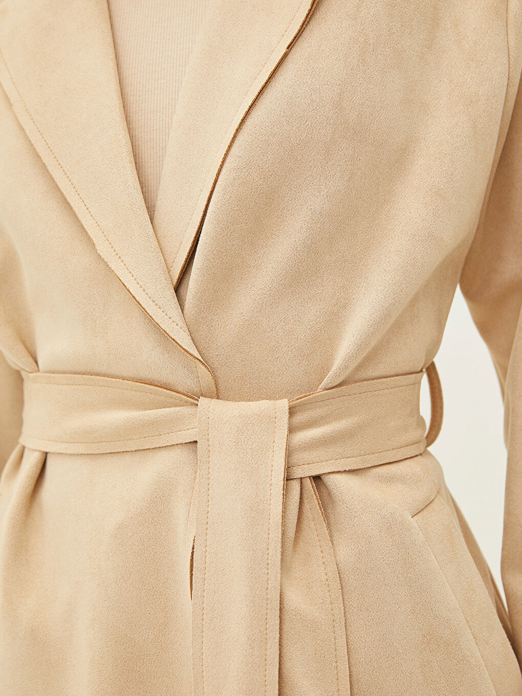 Trenchcoat für Damen mit Jackenkragen, Taillengürtel, Taschen und langen Ärmeln-5