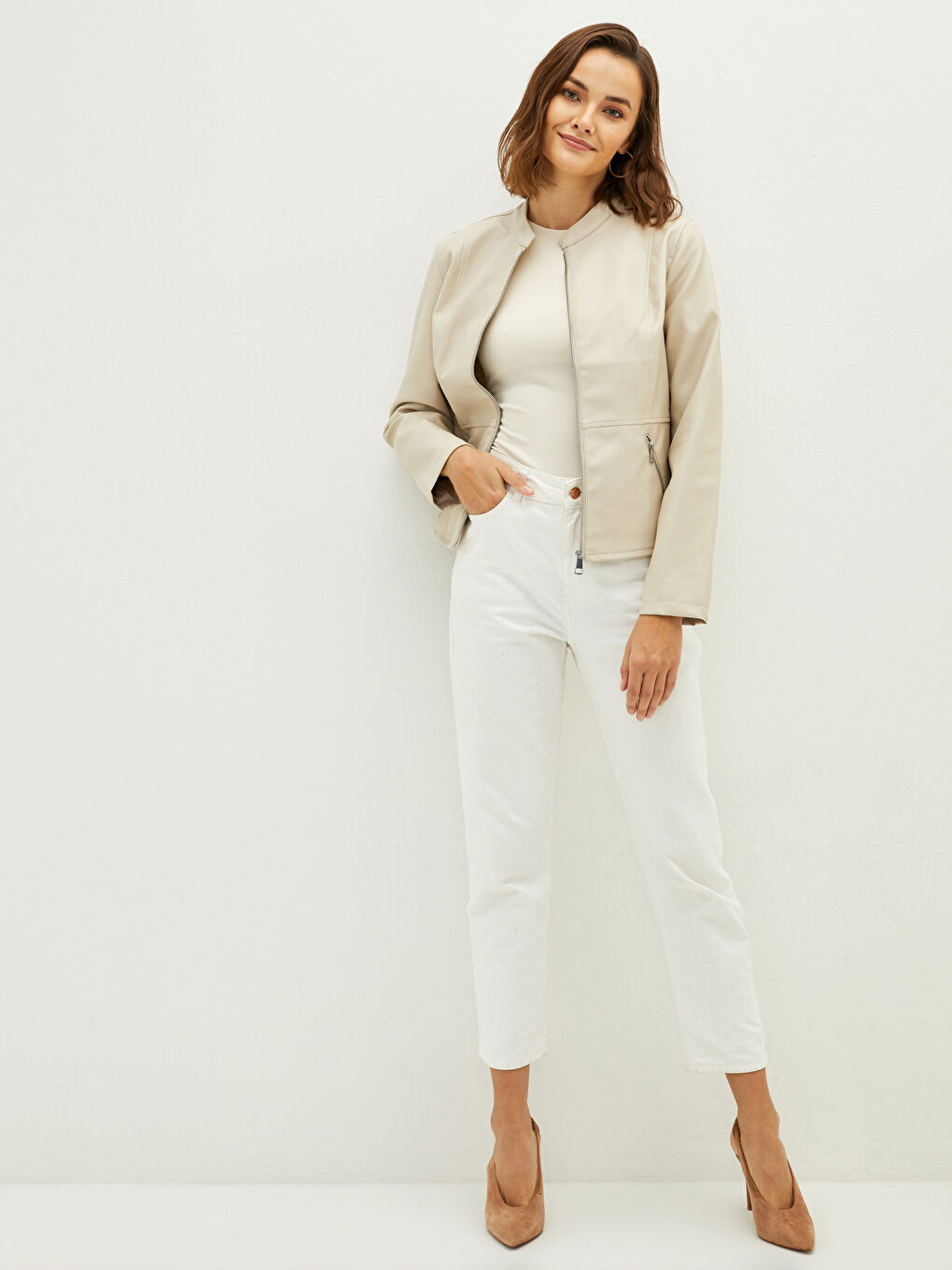 LCWAIKIKI Classic Stand Up Collar Straight Long Sleeve Pocket Detailed Slim Women's Leather Look Coat -S20269Z8-RTU