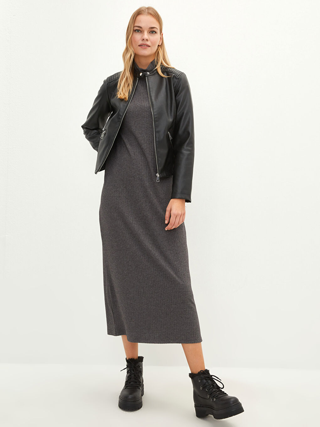 Stand Up Collar Straight Long Sleeved Pocket Detailed Women's Leather Look Coat-2