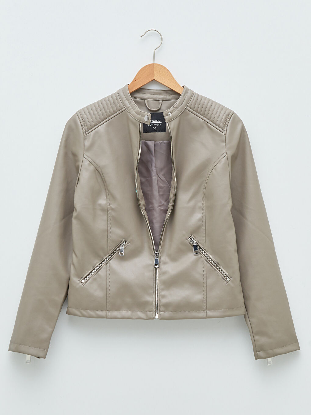 Kahverengi Dik Yaka Düz Uzun Kollu Cep Detaylı Kadın Deri Görünümlü Mont-7