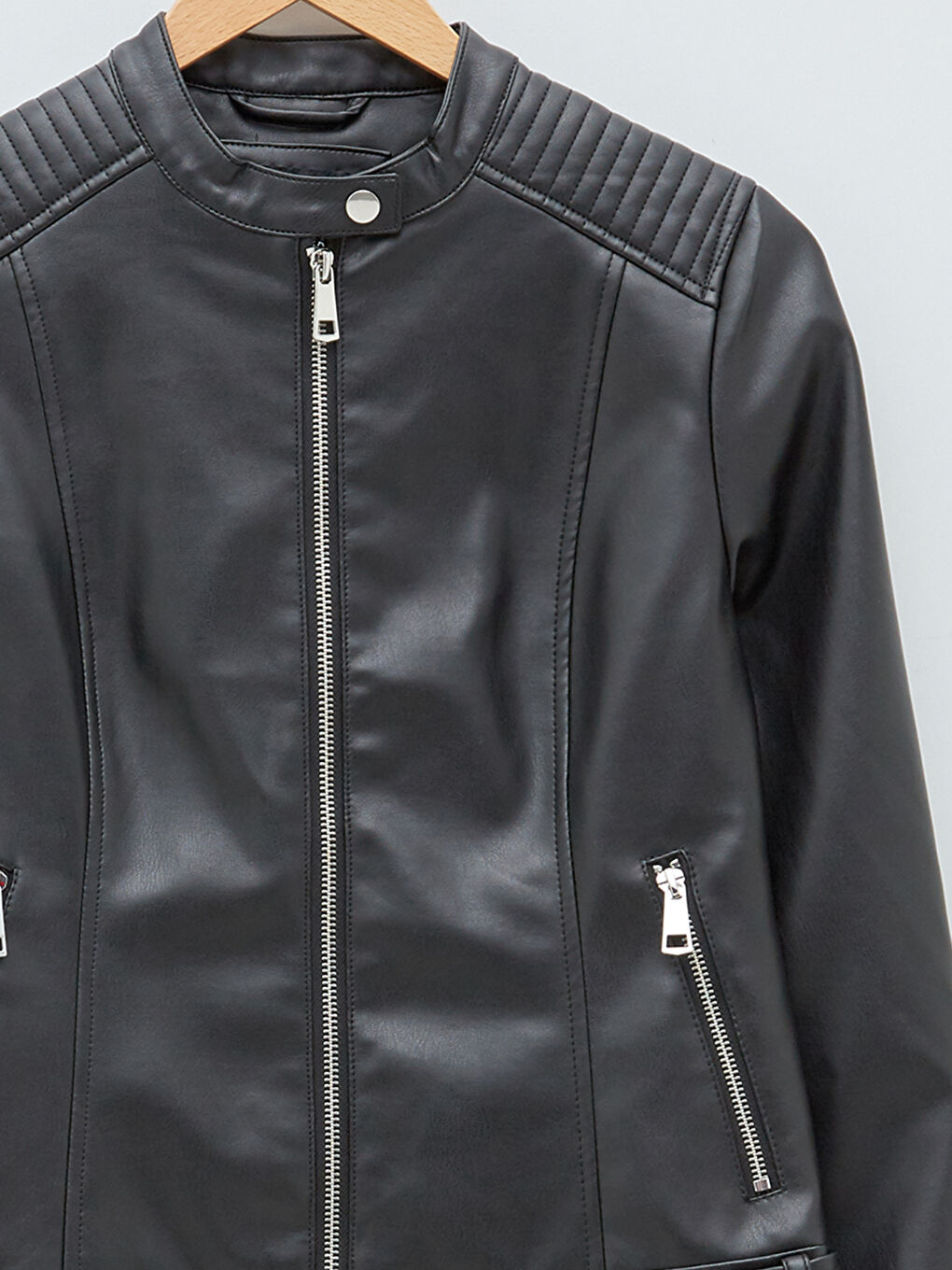 Bike Collar Straight Long Sleeve Pocket Detail Thin Women's Leather Looking Coat-8