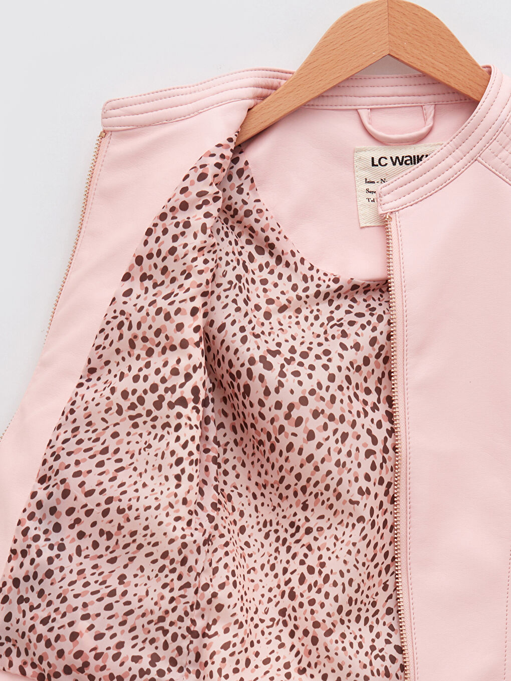 جاكيت جلد صناعي برقبة دائرية وكم طويل للبنات-2