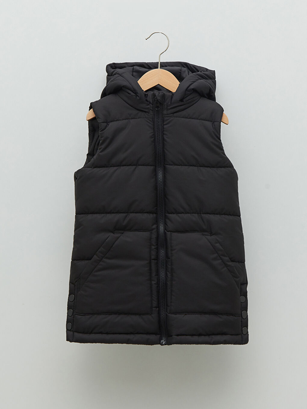 Siyah Kapüşonlu Kız Çocuk Şişme Yelek