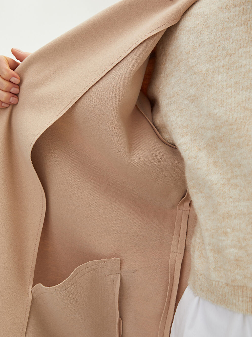 LC Waikiki Jacket Collar Waist Belted Pocket Detailed Long Sleeve Women's Cachet Coat -S20401Z8-DDZ