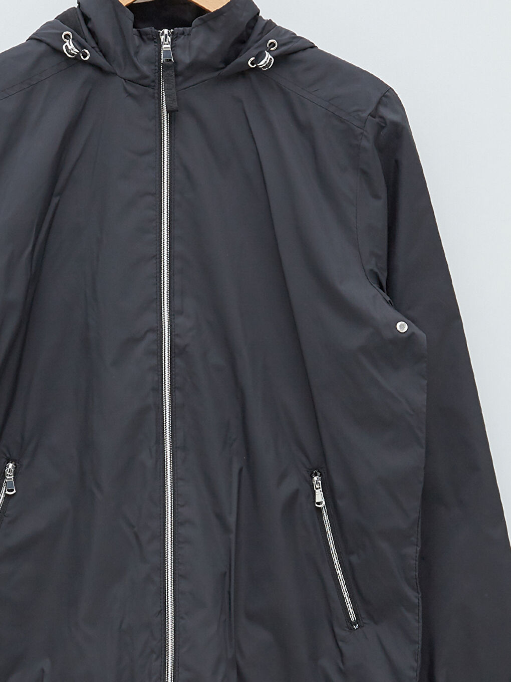 LCWAIKIKI Classic Hooded Straight Pocket Detailed Long Sleeve Women's Raincoat -S20403Z8-CVL