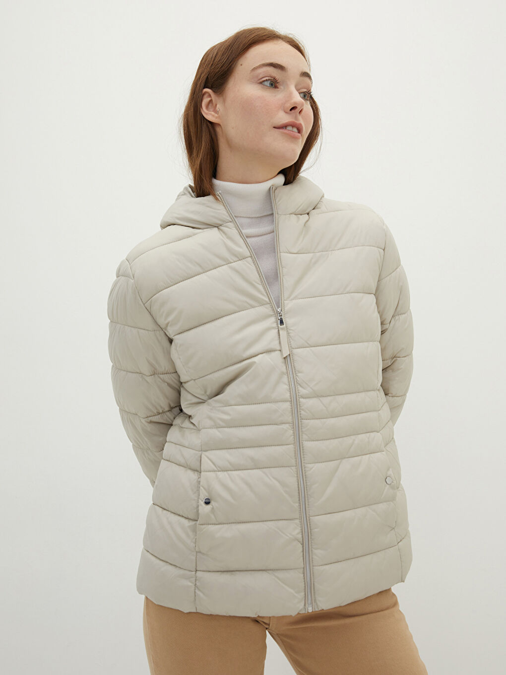 Geacă Matlasată pentru Femei cu Glugă, Mânecă Lungă, Detalii Buzunar, Simplă-1