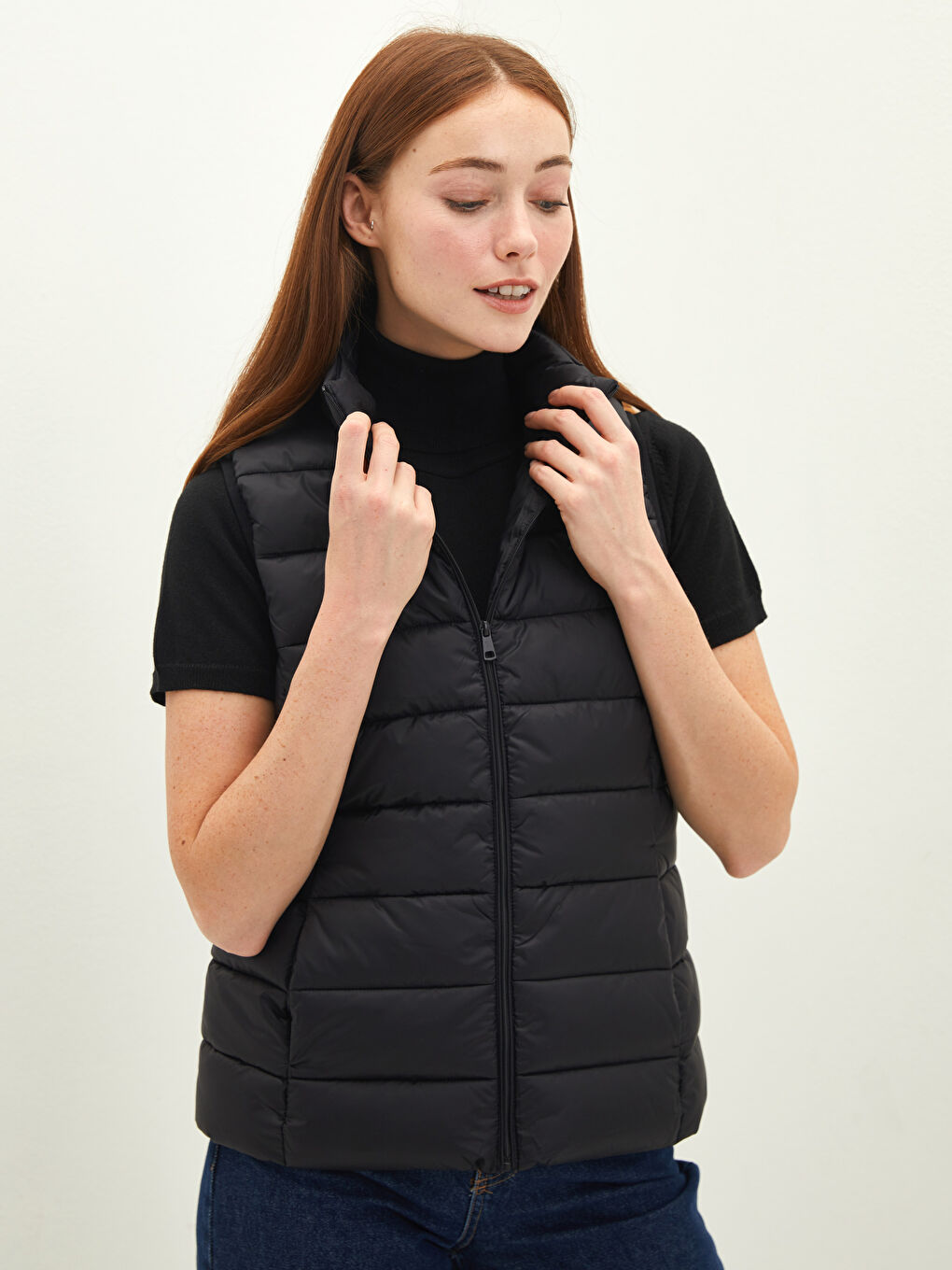 Stand Up Collar Plain Pocket Detailed Women's Inflatable Vest-1