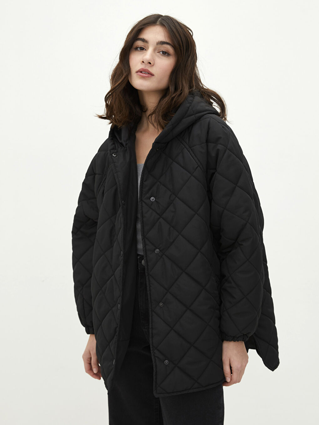 Geacă Matlasată Cu Model Cu Glugă Mânecă Lungă pentru Femei