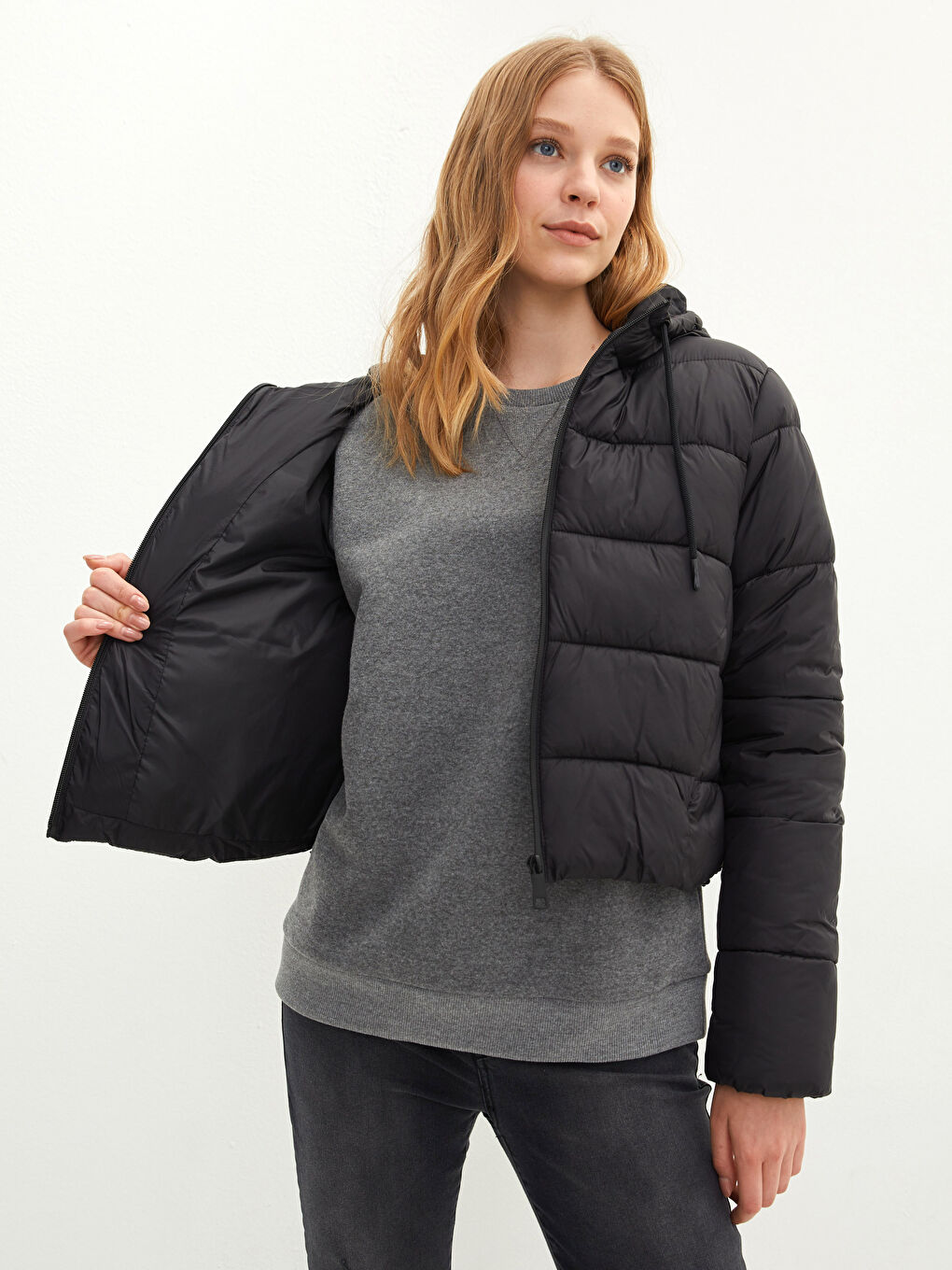 ქალებისთვის კაპიუშონიანი უბრალო დუტის ქურთუკი-1