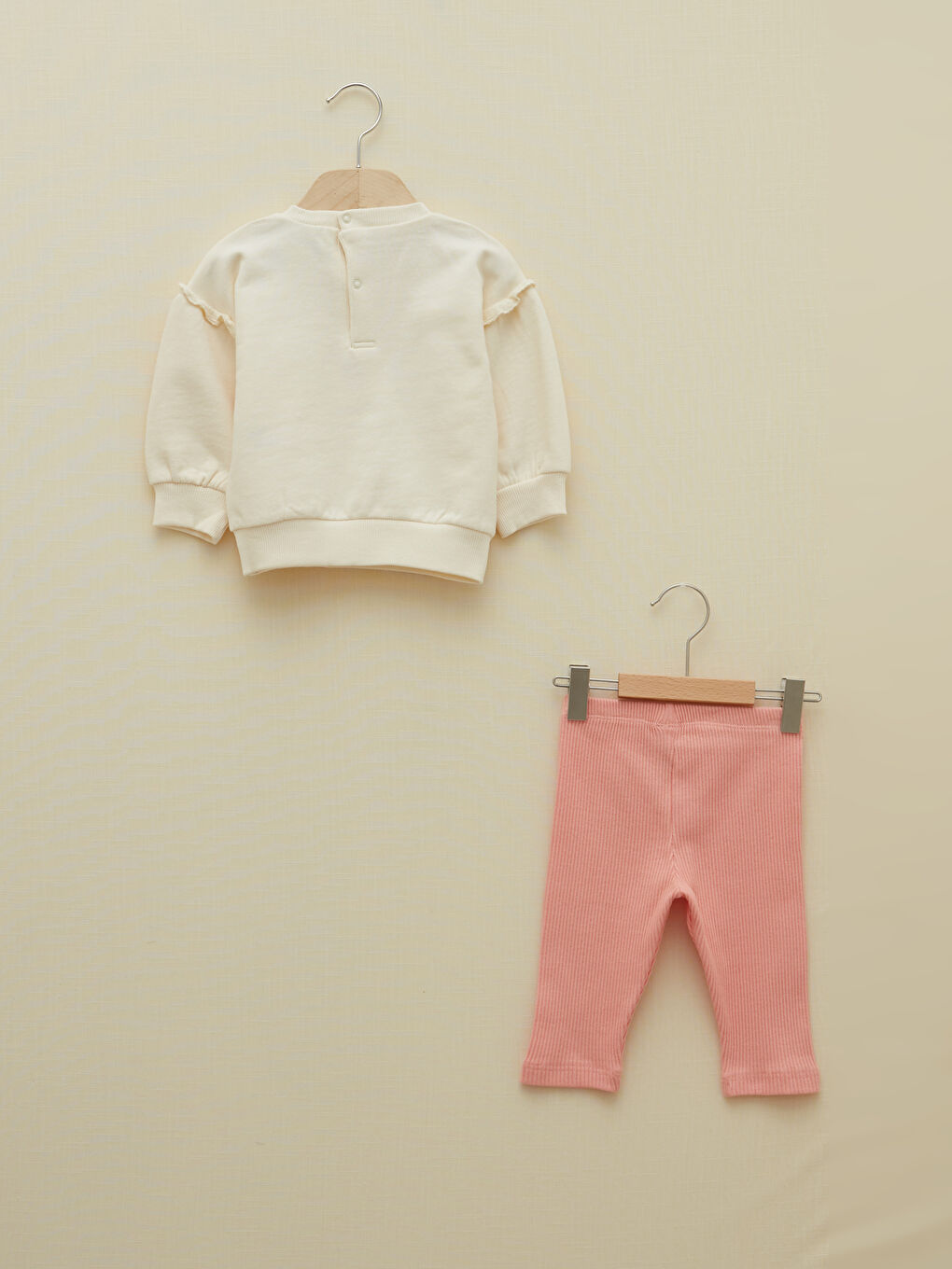 Ekru Bisiklet Yaka Uzun Kollu Baskılı Kız Bebek Sweatshirt ve Tayt 2'li Takım-1