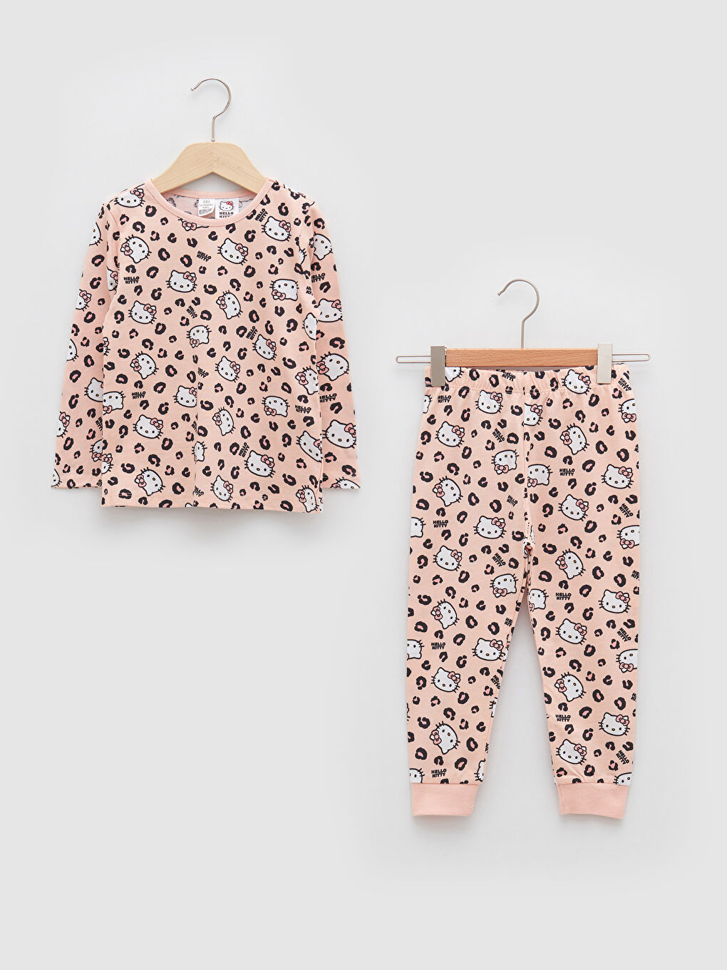 LCW baby Crew Neck Long Sleeve Hello Kitty Printed Cotton Baby Girl Pajamas Set -S20519Z1-LSZ