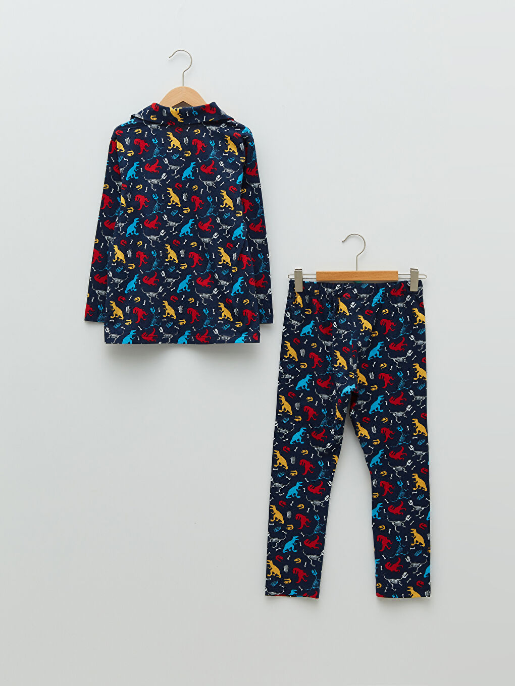 طقم بيجامة ولادي قطن كم طويل مطبوع بياقة قميص-1