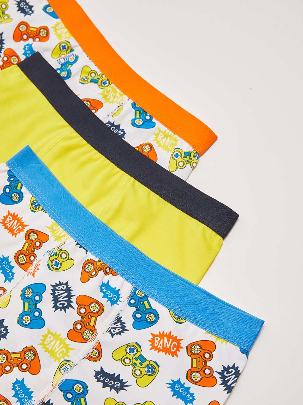 Beyaz Baskılı Pamuklu Erkek Çocuk Boxer 3'lü-2